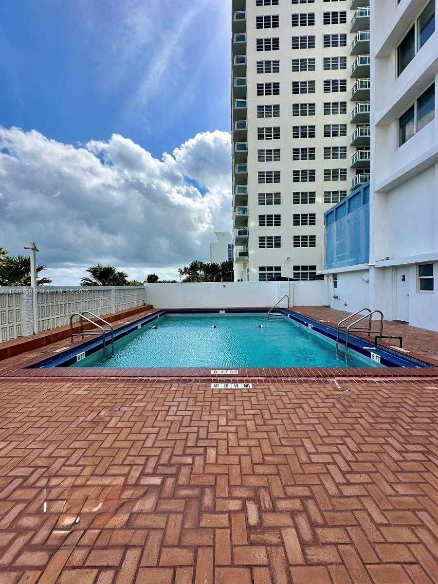 Small Image of 6969 COLLINS AVE #701, Miami Beach Number 13