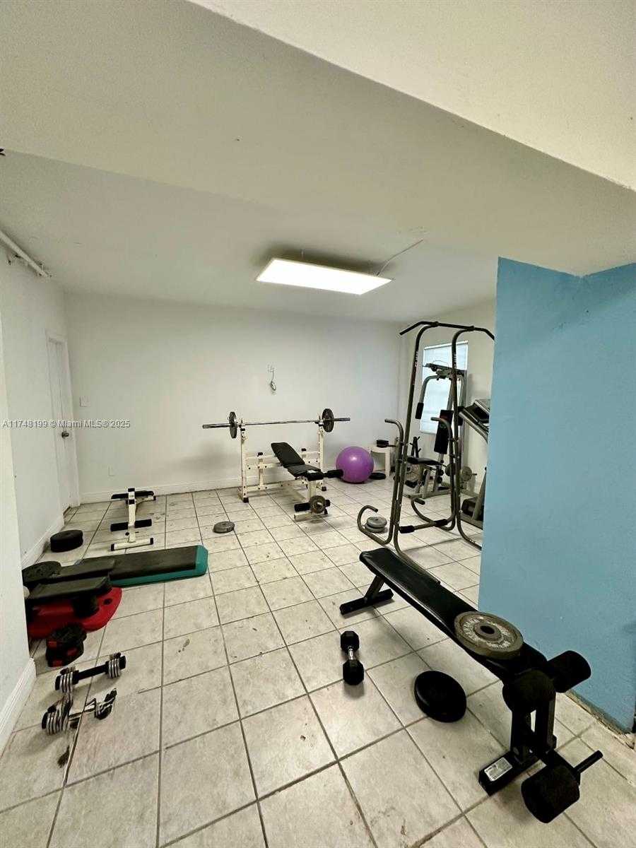 Small Image of 6969 COLLINS AVE #701, Miami Beach Number 18