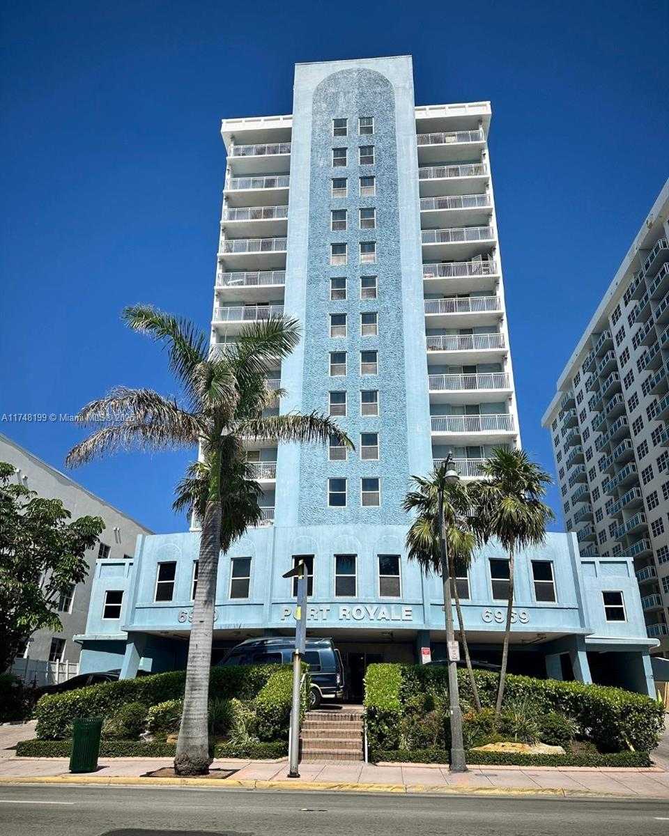 Small Image of 6969 COLLINS AVE #701, Miami Beach Number 3