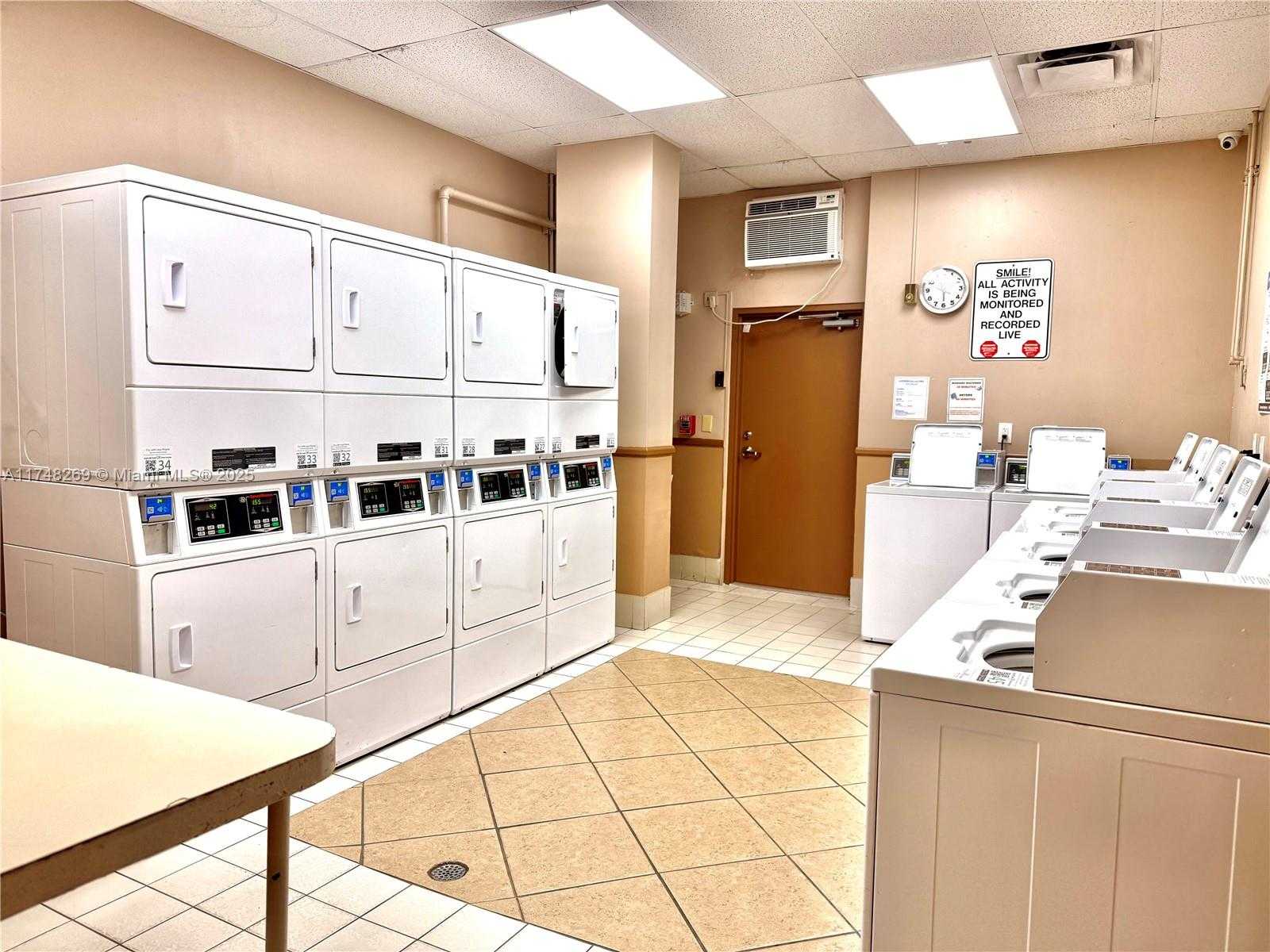 Small Image of 1825 SOUTH OCEAN DR #614, Hallandale Beach Number 25