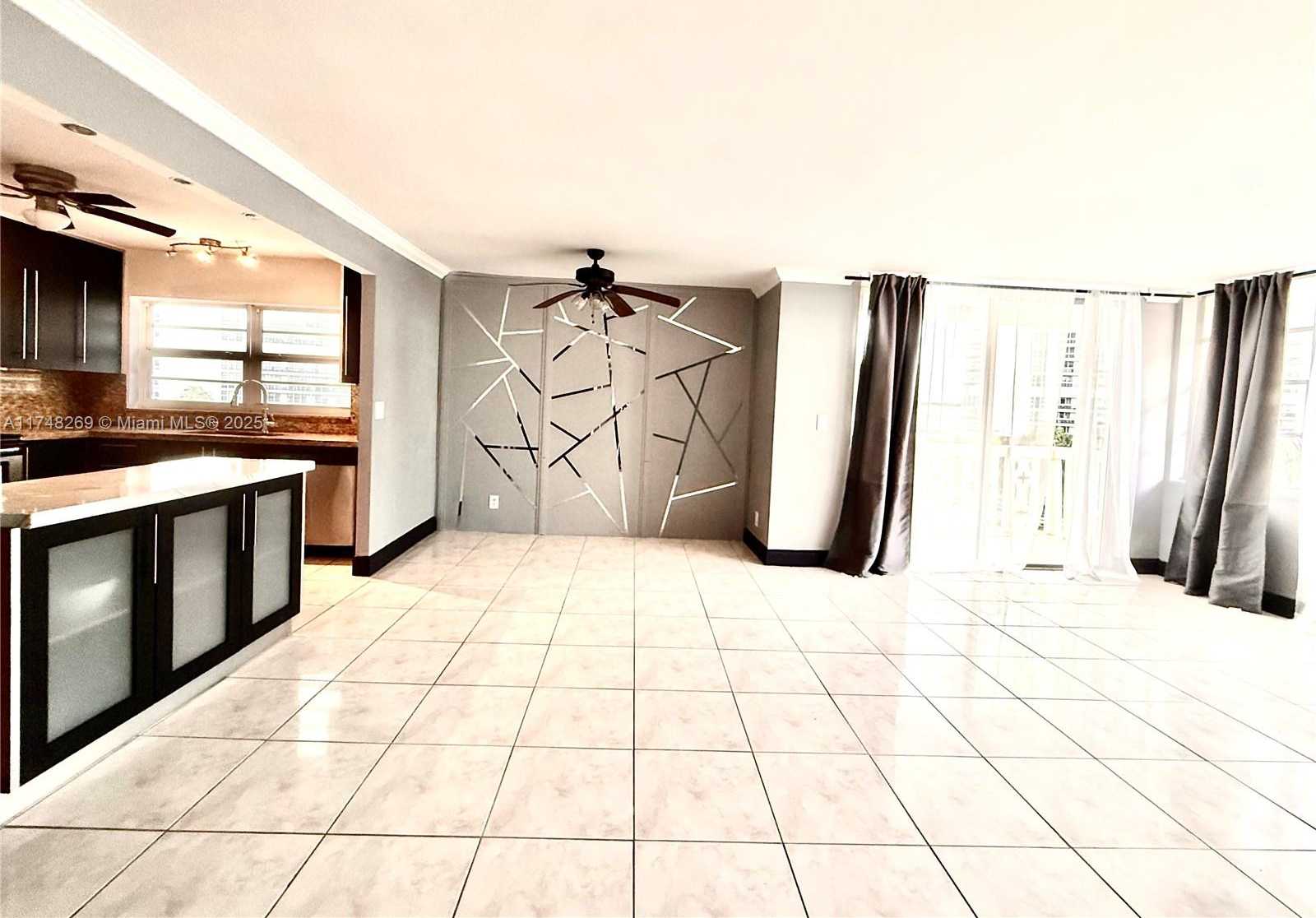 Small Image of 1825 SOUTH OCEAN DR #614, Hallandale Beach Number 3