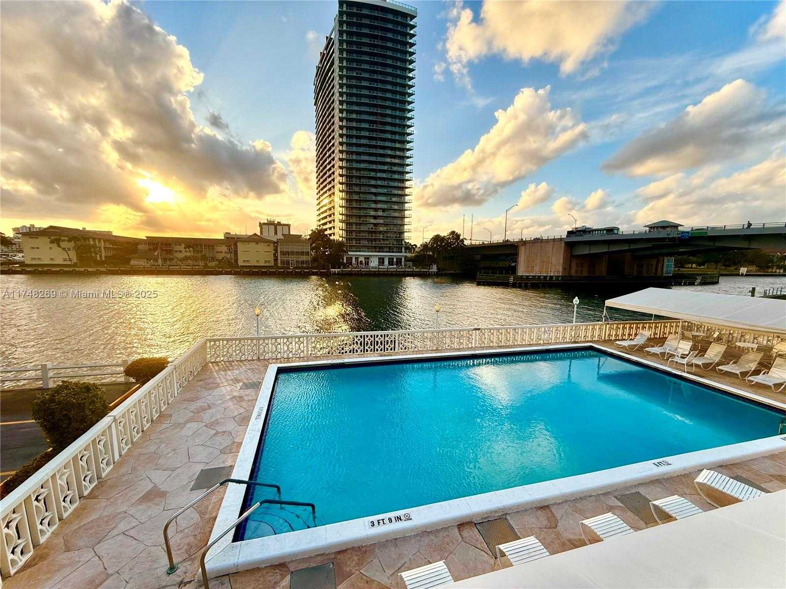 Small Image of 1825 SOUTH OCEAN DR #614, Hallandale Beach Number 37
