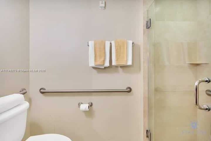 Small Image of 18001 COLLINS AVE #903, Sunny Isles Beach Number 9