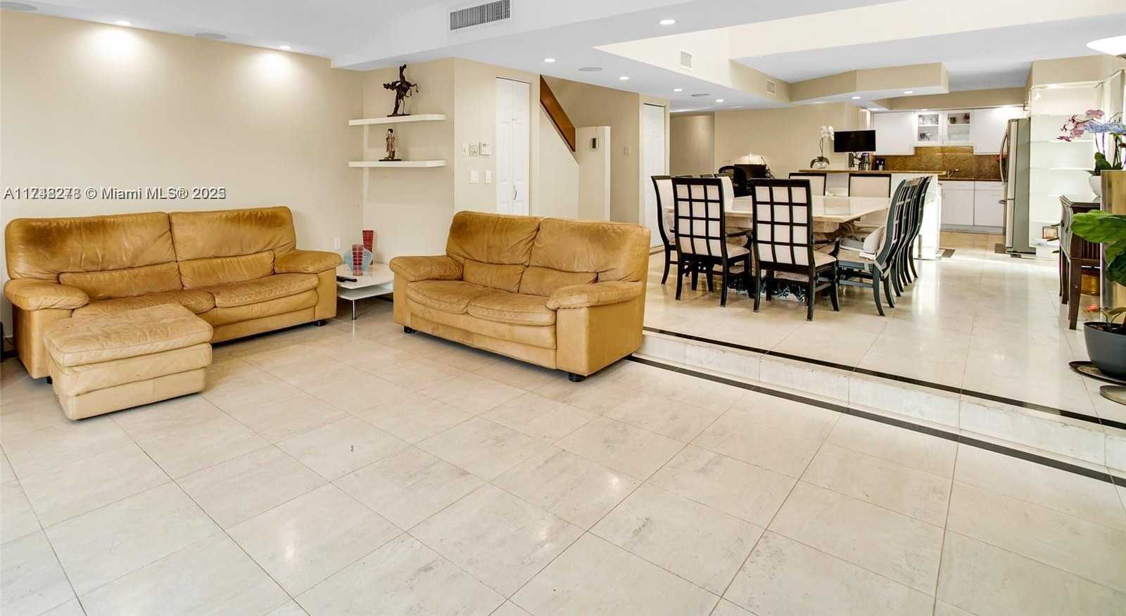 Small Image of 219 POINCIANA DR #209, Sunny Isles Beach Number 12