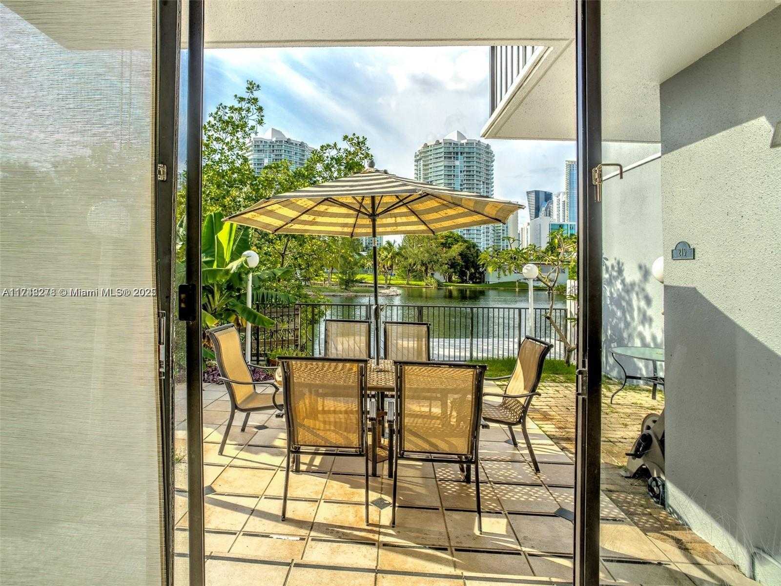 Small Image of 219 POINCIANA DR #209, Sunny Isles Beach Number 19