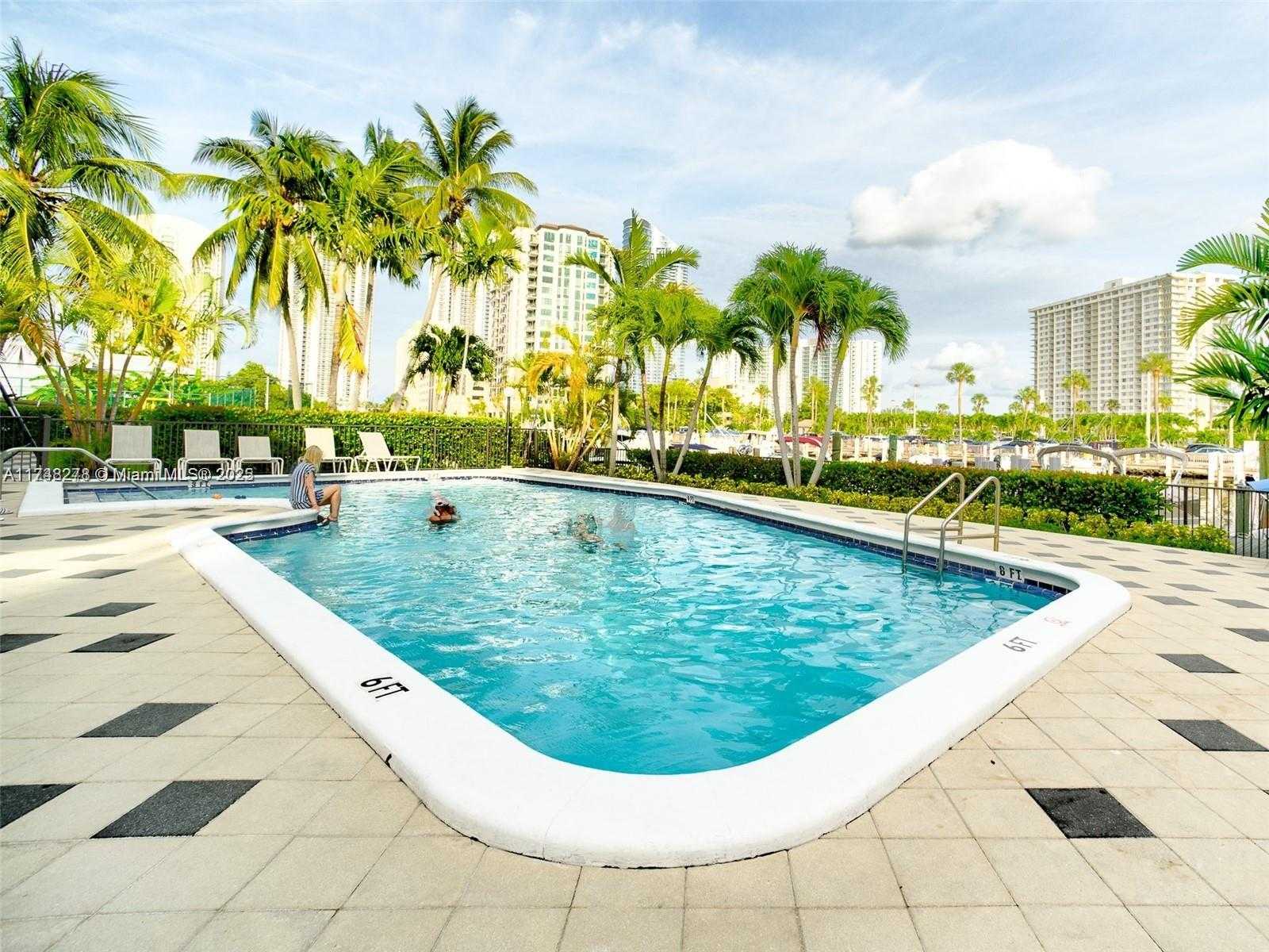 Small Image of 219 POINCIANA DR #209, Sunny Isles Beach Number 27