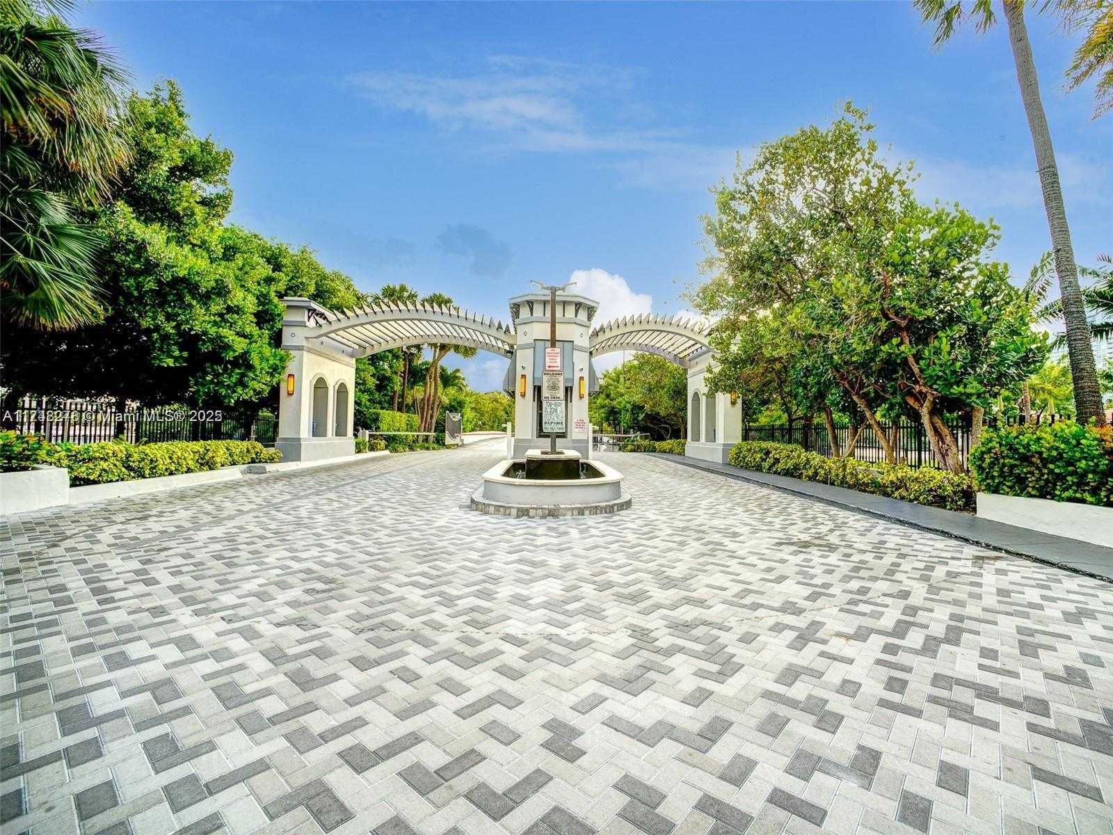 Small Image of 219 POINCIANA DR #209, Sunny Isles Beach Number 29