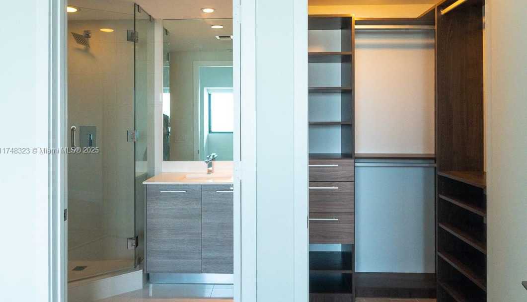 Small Image of 650 NORTH EAST 32ND ST #2105, Miami Number 11