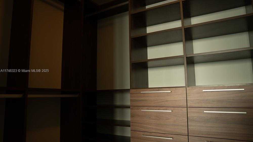 Small Image of 650 NORTH EAST 32ND ST #2105, Miami Number 15