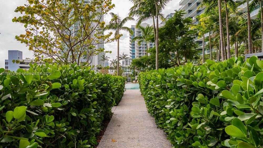 Small Image of 650 NORTH EAST 32ND ST #2105, Miami Number 53