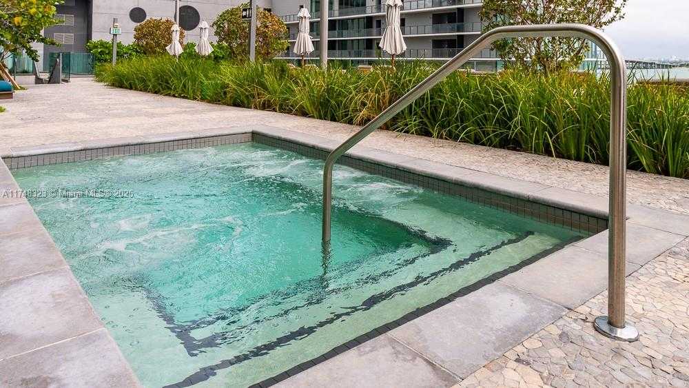 Small Image of 650 NORTH EAST 32ND ST #2105, Miami Number 56