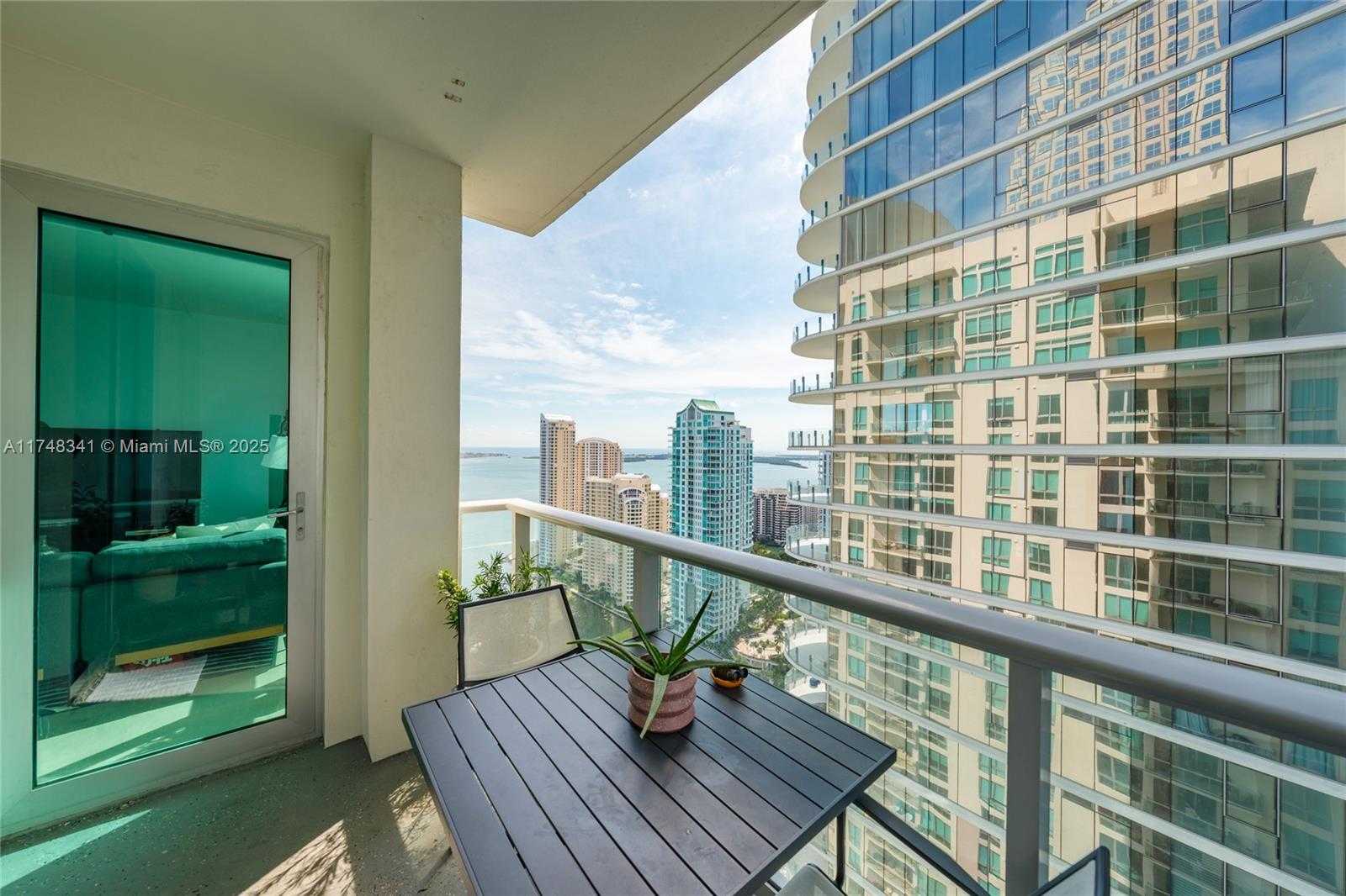Small Image of 300 SOUTH BISCAYNE BLVD #T-3604, Miami Number 16