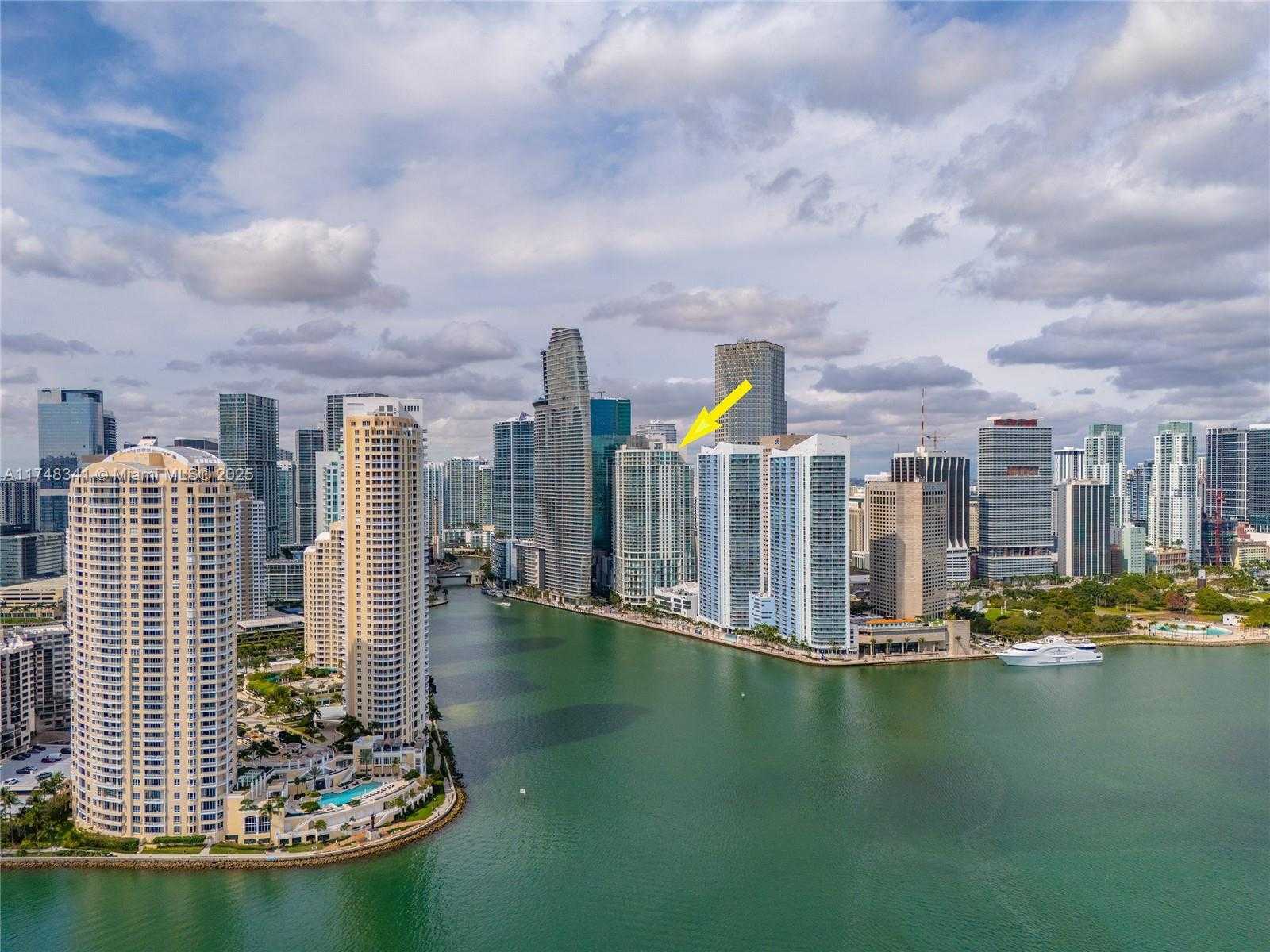 Small Image of 300 SOUTH BISCAYNE BLVD #T-3604, Miami Number 18