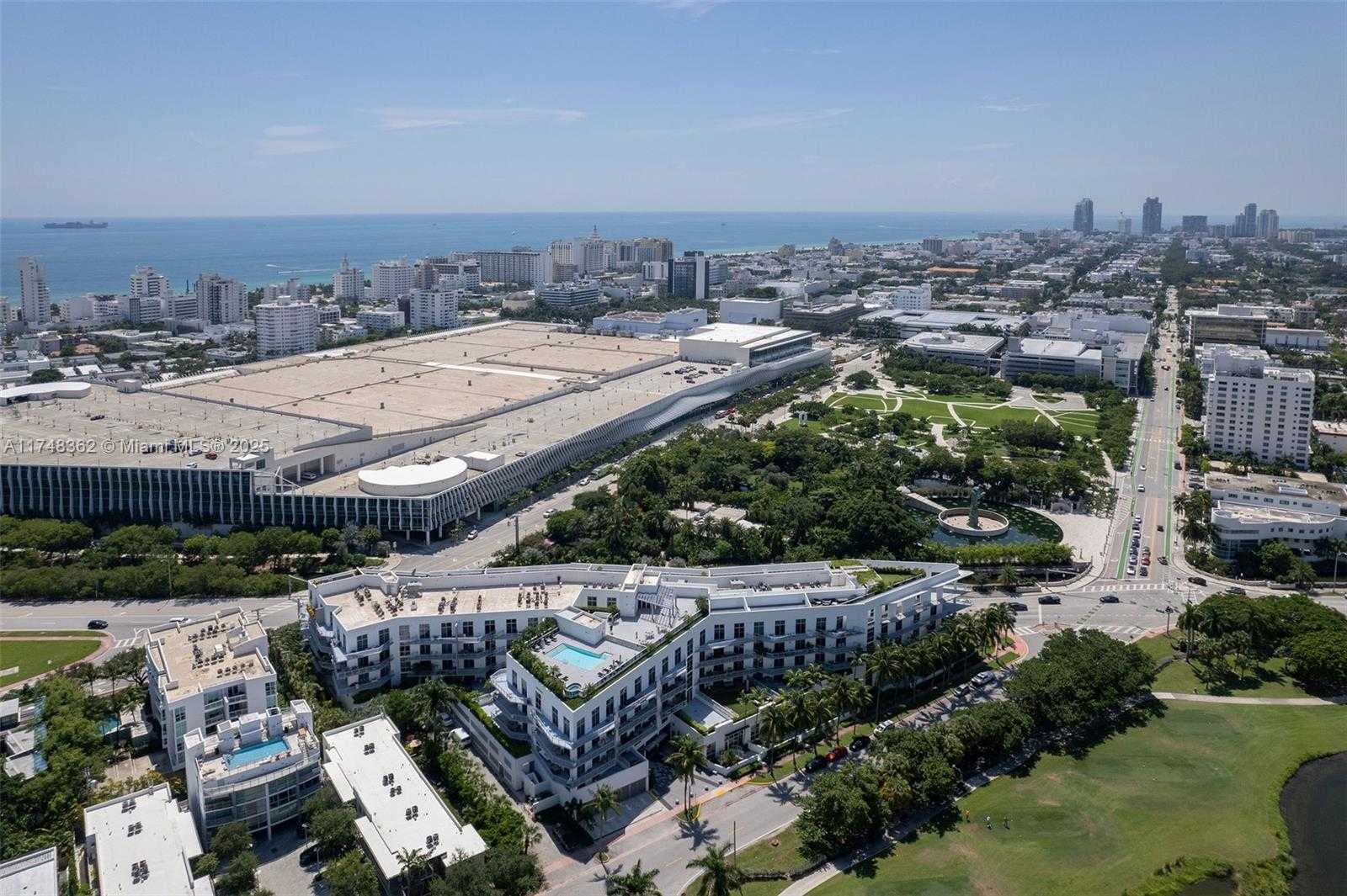 Small Image of 2001 MERIDIAN AVE #509, Miami Beach Number 58
