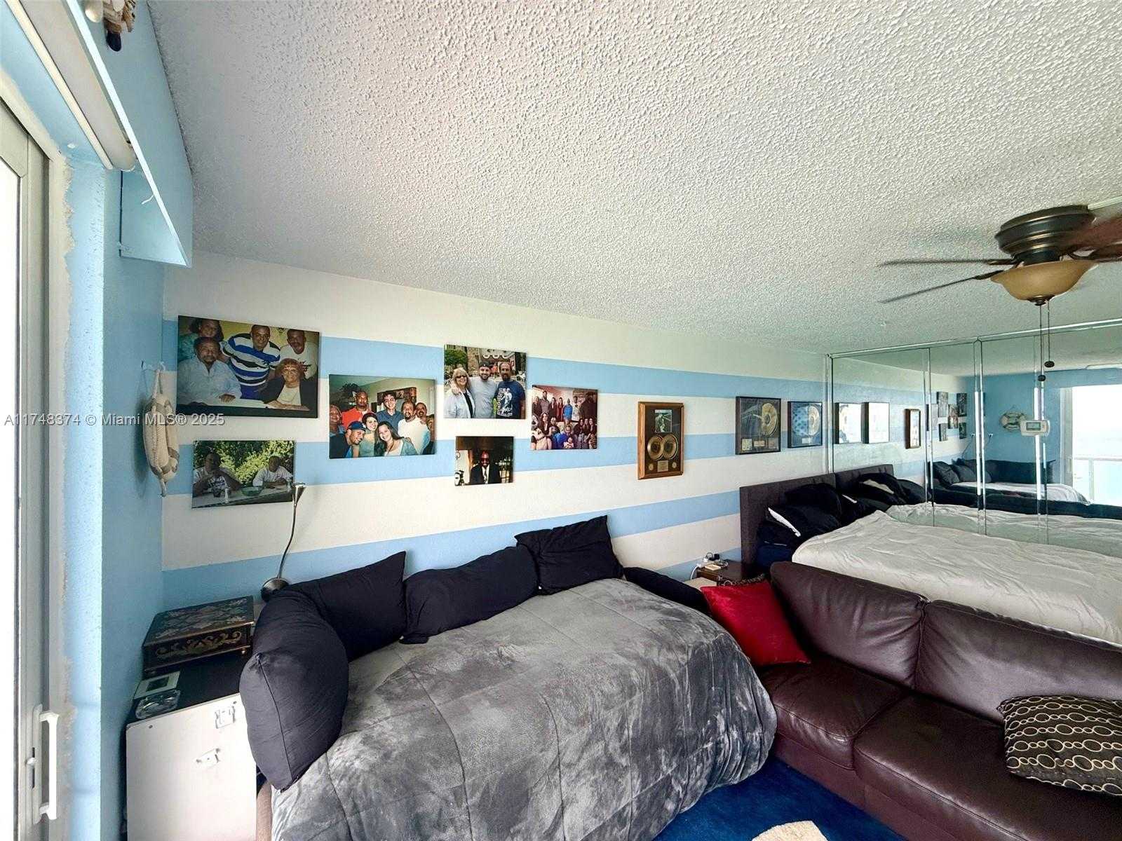 Small Image of 19201 COLLINS AVE #1015, Sunny Isles Beach Number 17