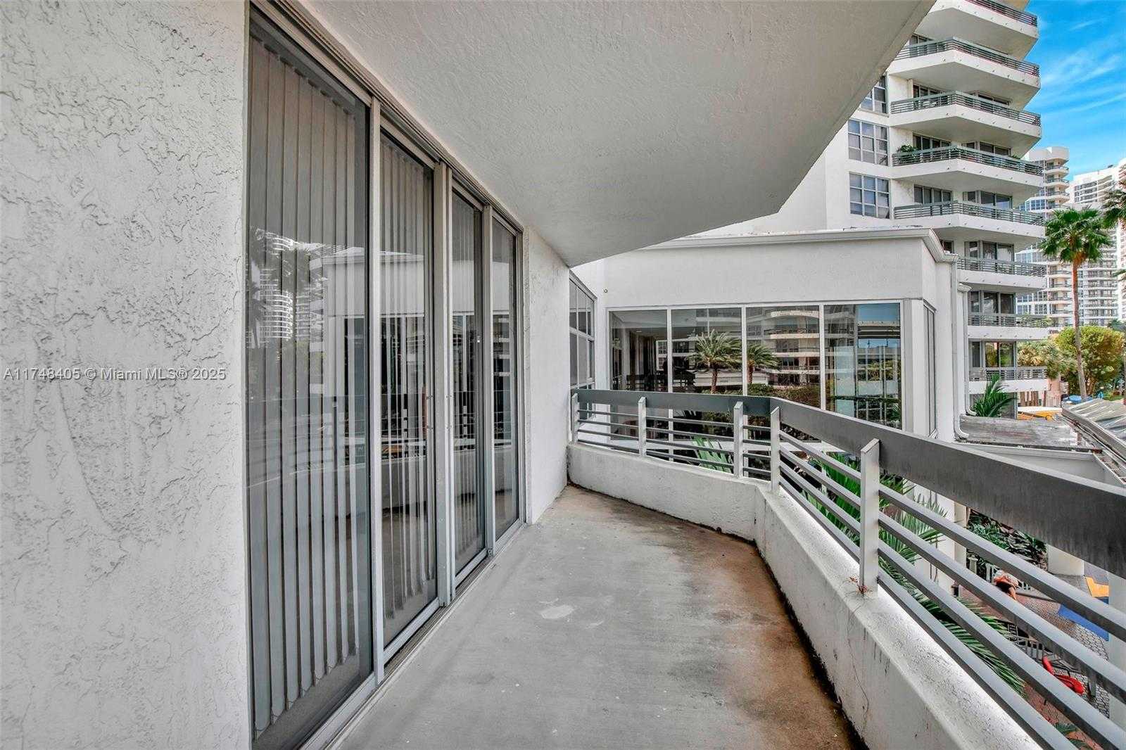 Small Image of 19101 NORTH EAST 36TH CT #307, Aventura Number 27