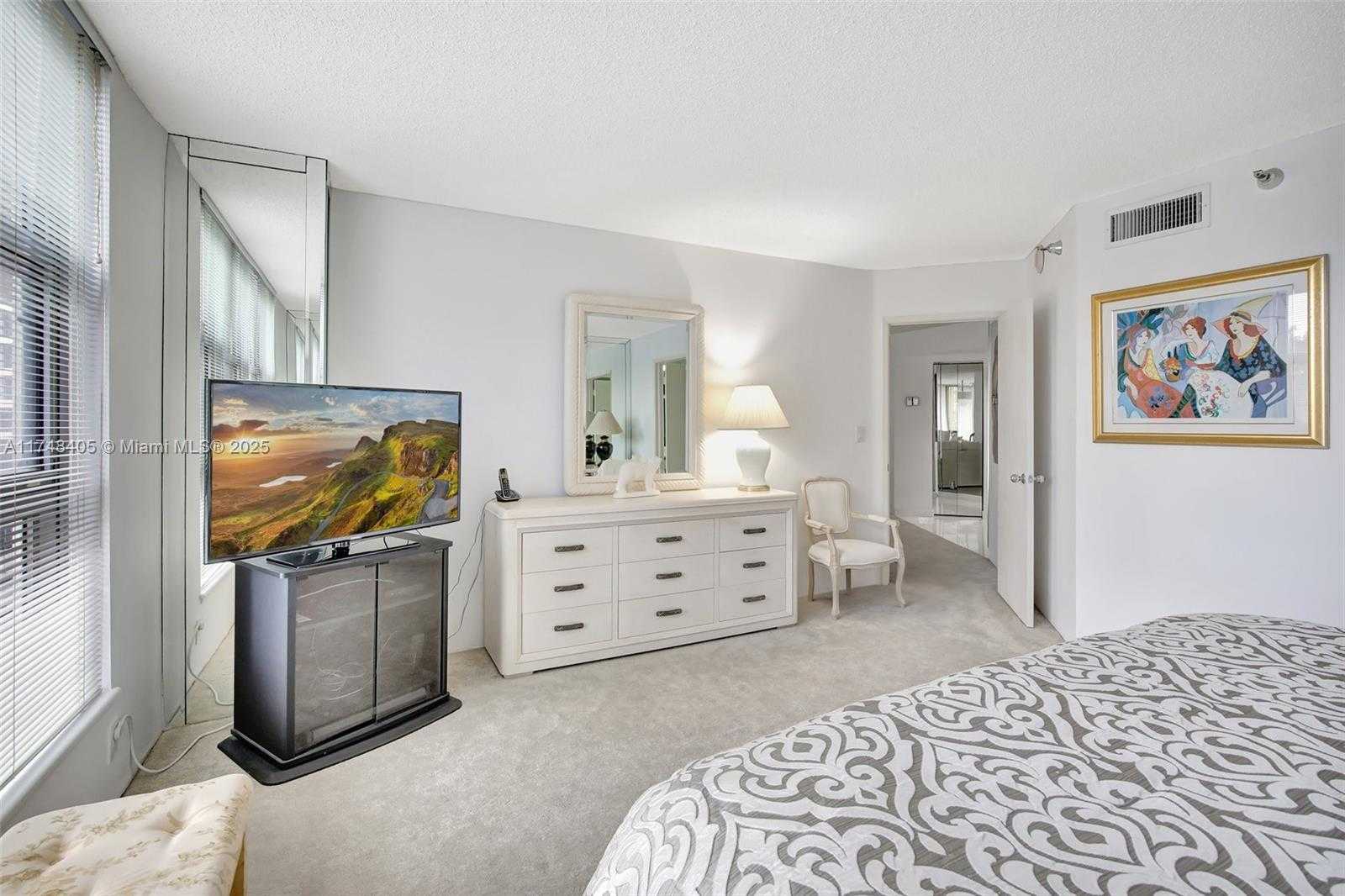 Small Image of 19101 NORTH EAST 36TH CT #307, Aventura Number 33