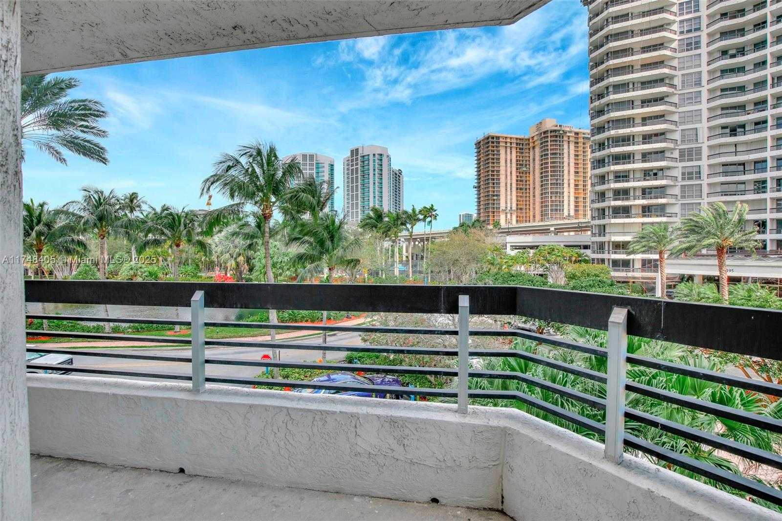 Small Image of 19101 NORTH EAST 36TH CT #307, Aventura Number 5