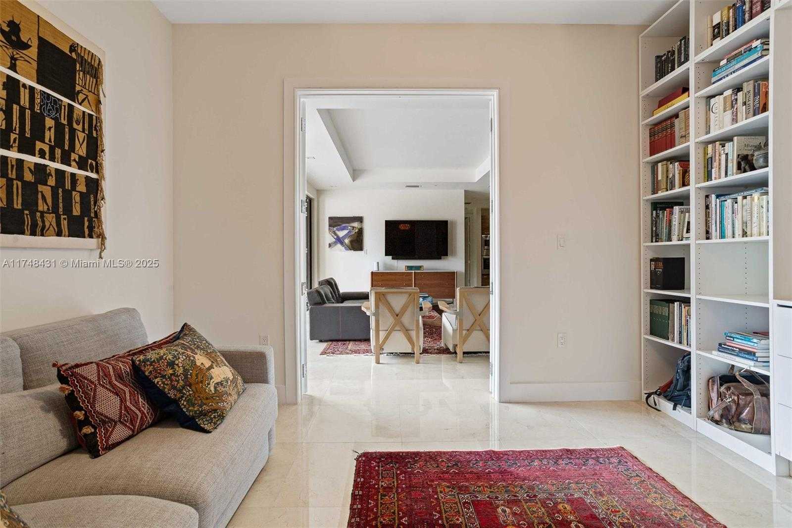 Small Image of 718 VALENCIA AVE #207, Coral Gables Number 11