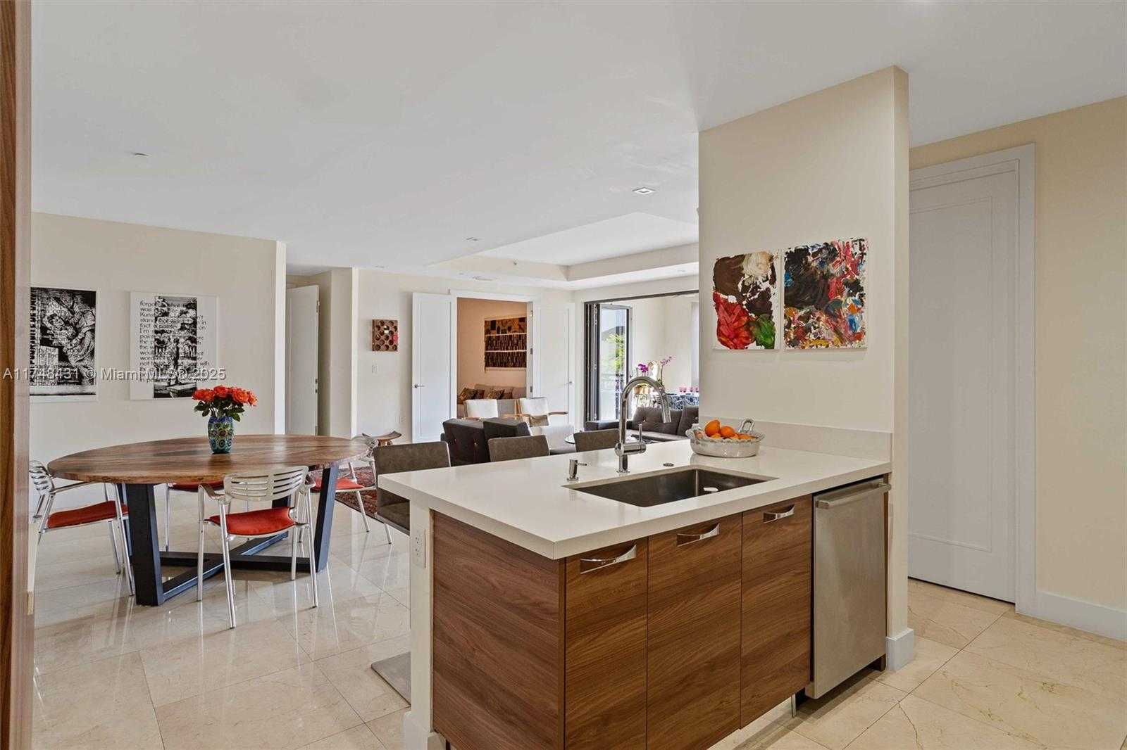 Small Image of 718 VALENCIA AVE #207, Coral Gables Number 19