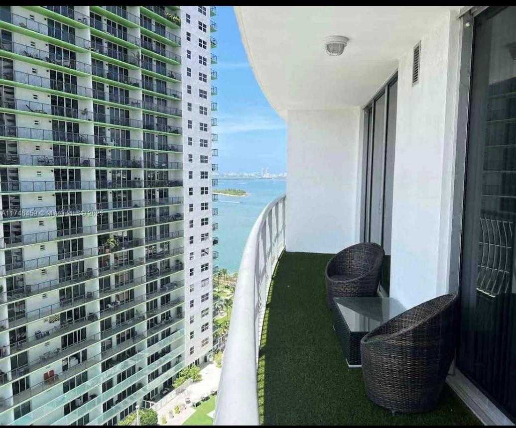 Small Image of 1750 NORTH BAYSHORE DR #2211, Miami Number 10