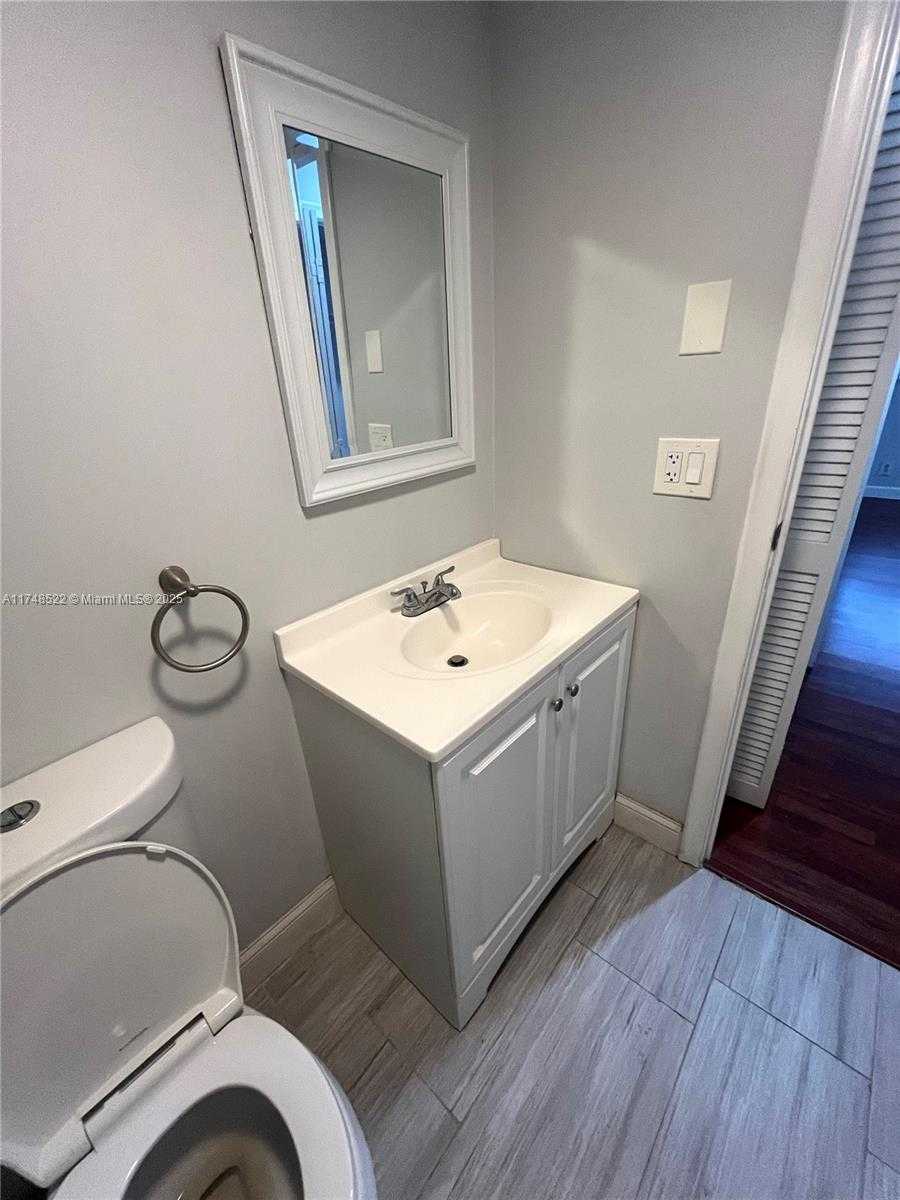 Small Image of 8404 WEST SAMPLE RD #131, Coral Springs Number 14