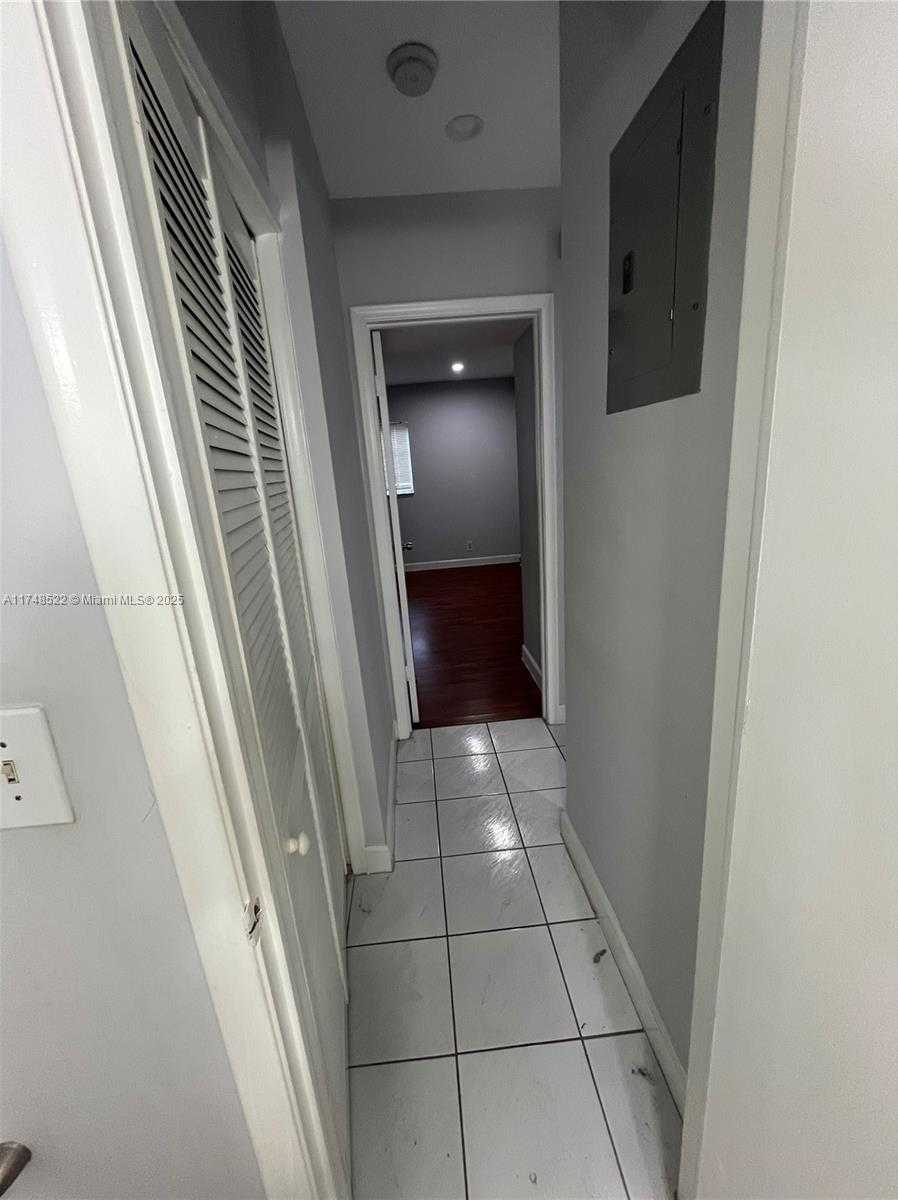Small Image of 8404 WEST SAMPLE RD #131, Coral Springs Number 16