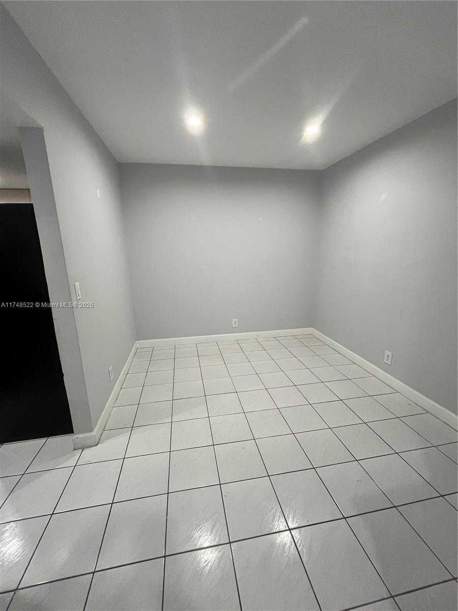 Small Image of 8404 WEST SAMPLE RD #131, Coral Springs Number 27