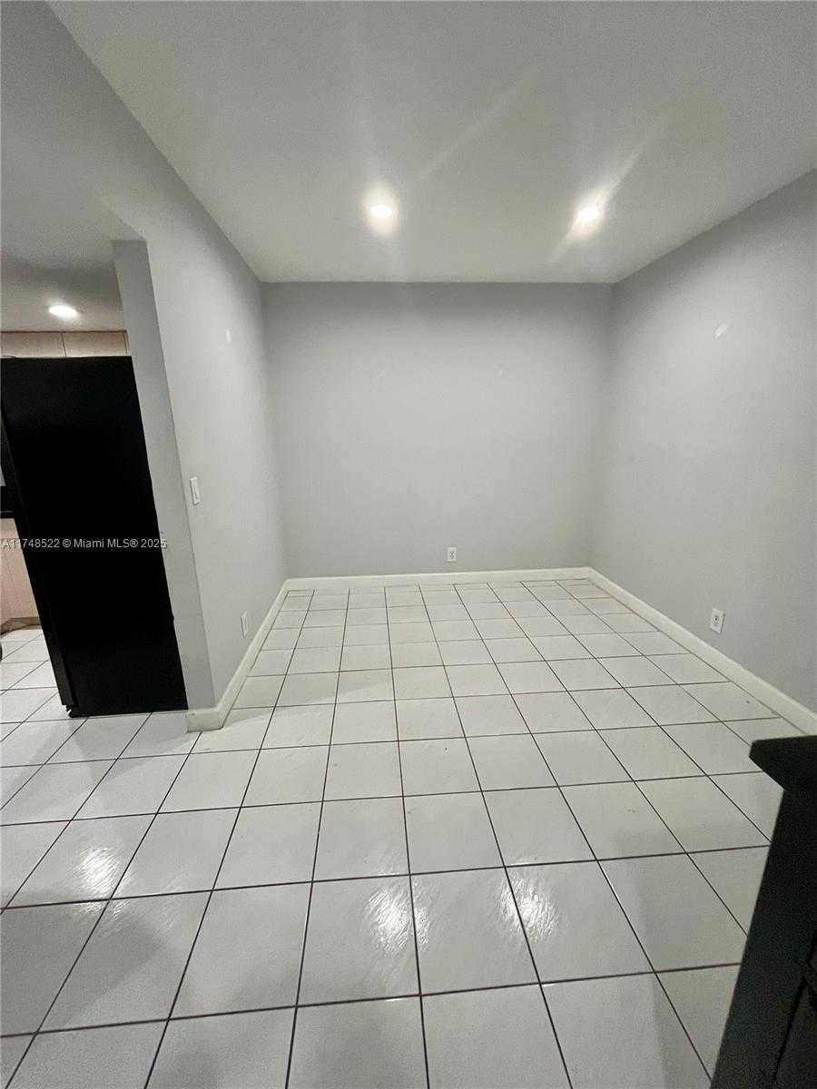 Small Image of 8404 WEST SAMPLE RD #131, Coral Springs Number 30