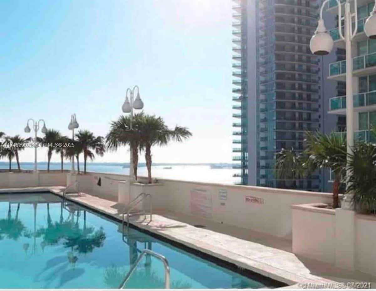 Small Image of 1200 BRICKELL BAY DR #3924, Miami Number 19