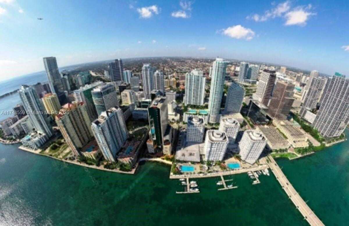 Small Image of 1200 BRICKELL BAY DR #3924, Miami Number 20