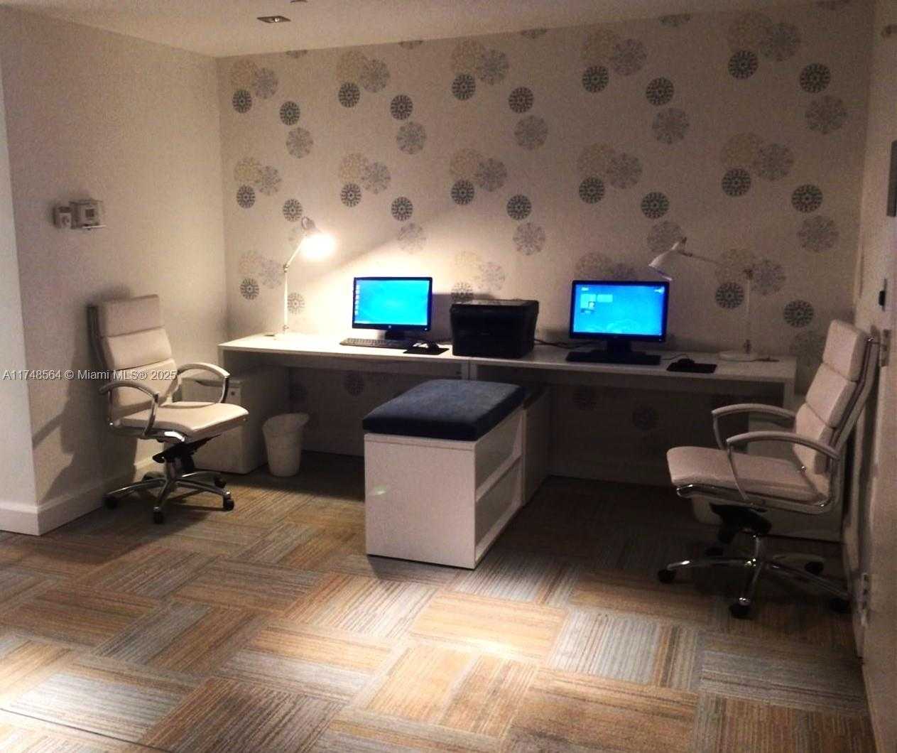 Small Image of 950 BRICKELL BAY DR #2308, Miami Number 17
