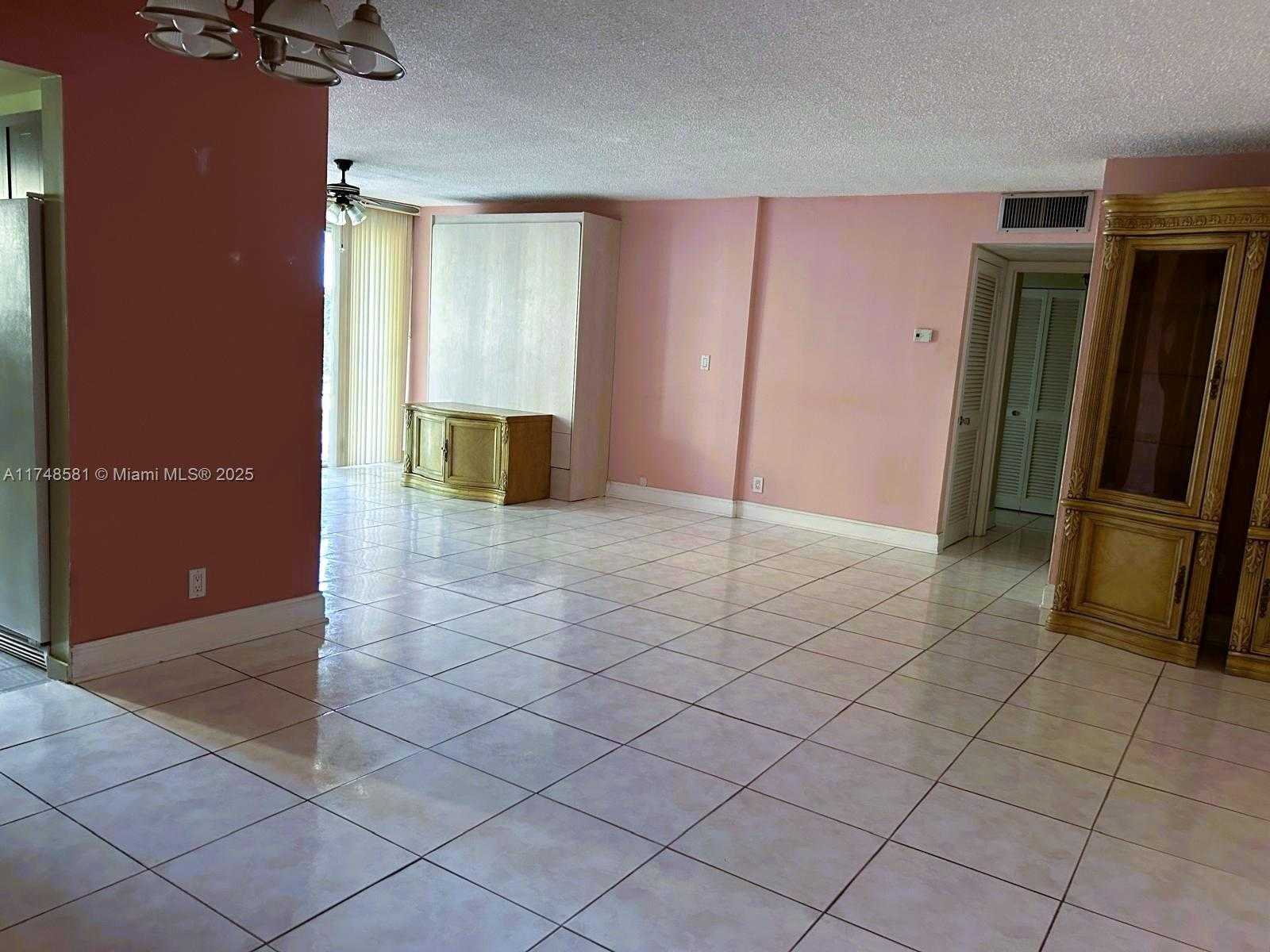 Small Image of 942 NORTH EAST 199TH ST #3E, Miami Number 6