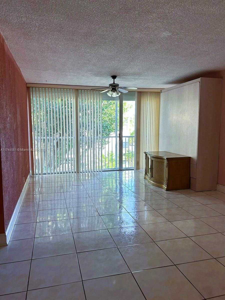 Small Image of 942 NORTH EAST 199TH ST #3E, Miami Number 8