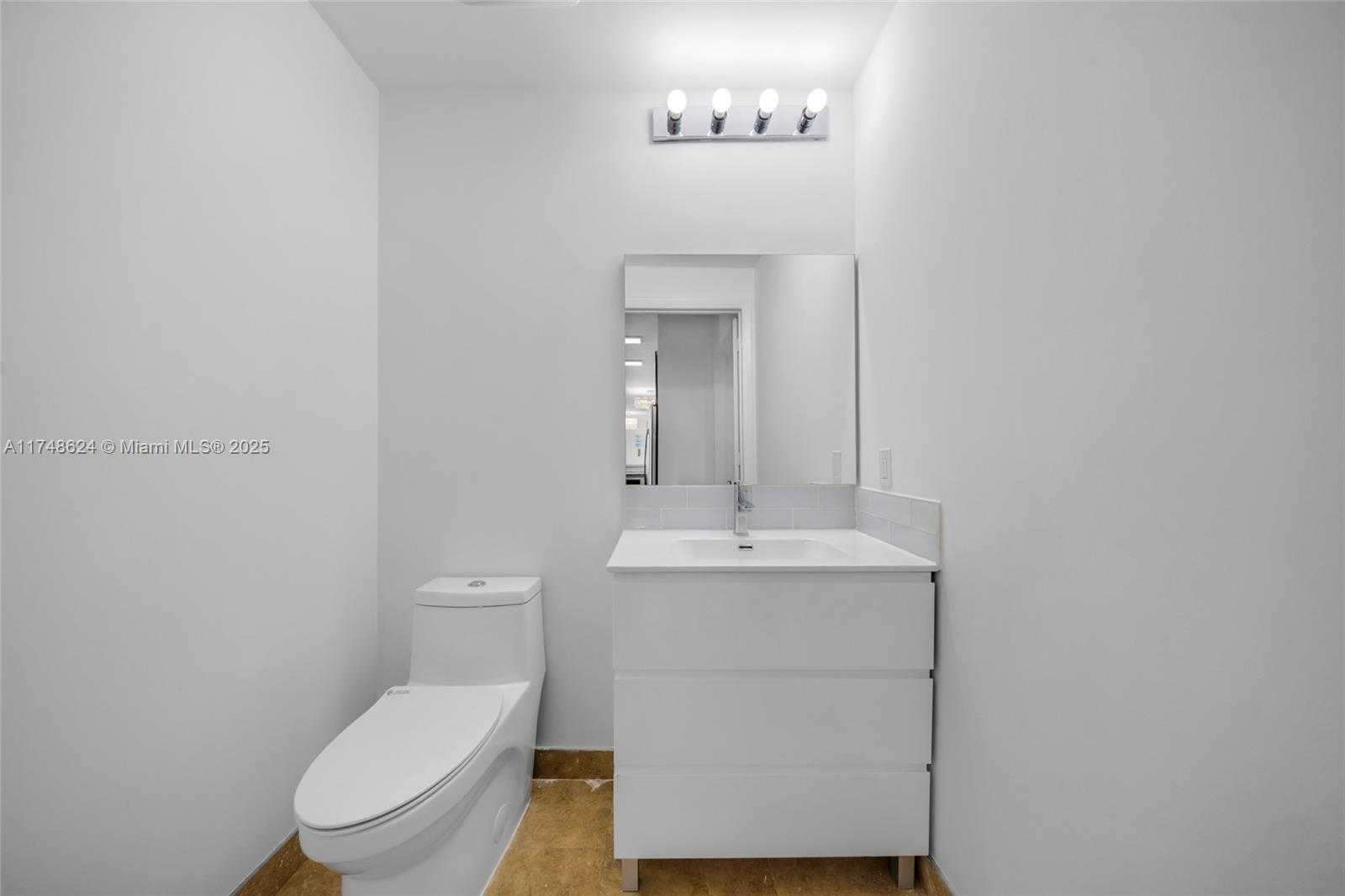 Small Image of 3030 NORTH EAST 188TH ST #602, Aventura Number 32