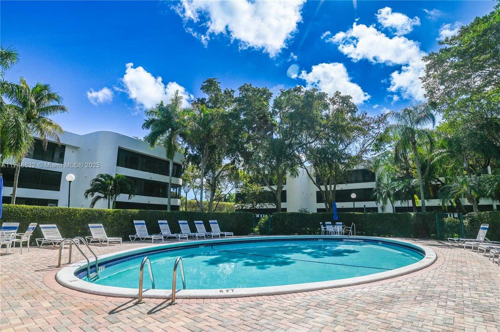 Small Image of 1490 SHERIDAN ST #12A, Hollywood Number 34