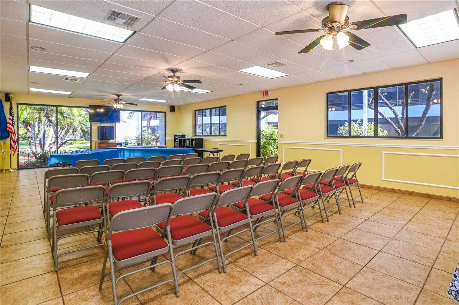 Small Image of 1490 SHERIDAN ST #12A, Hollywood Number 39