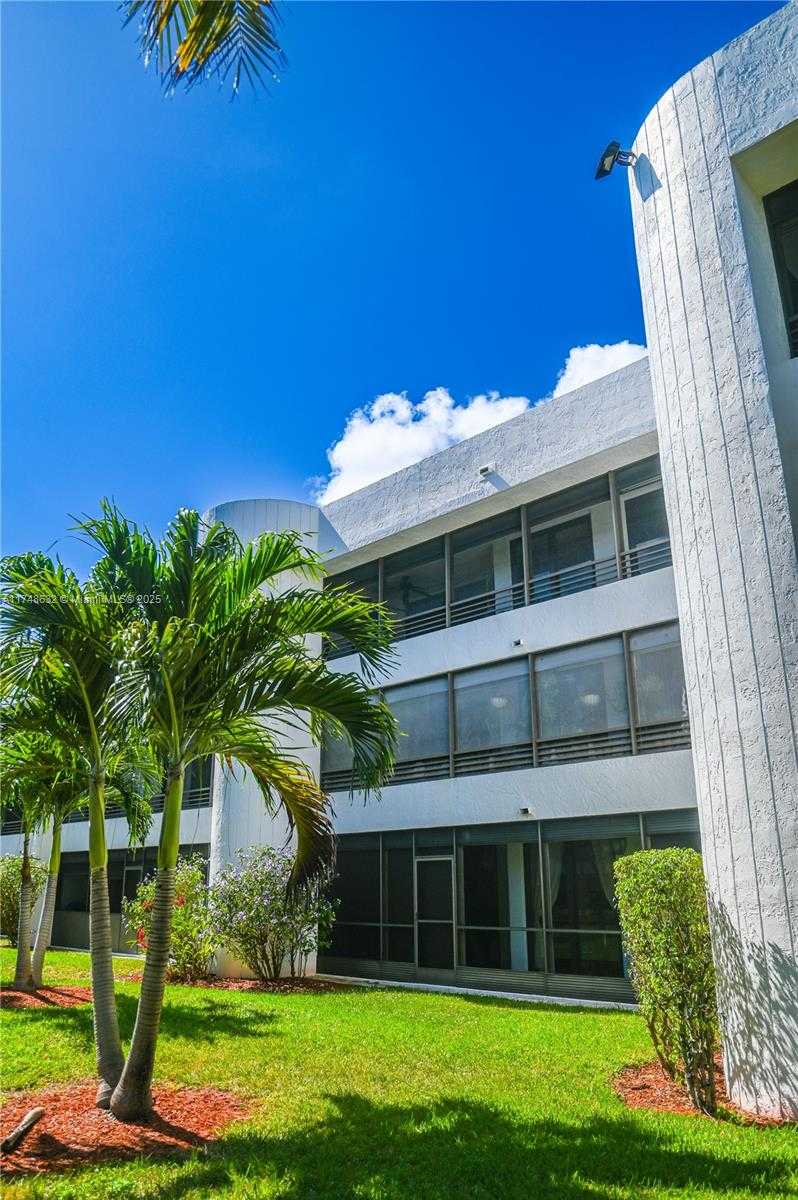 Small Image of 1490 SHERIDAN ST #12A, Hollywood Number 42