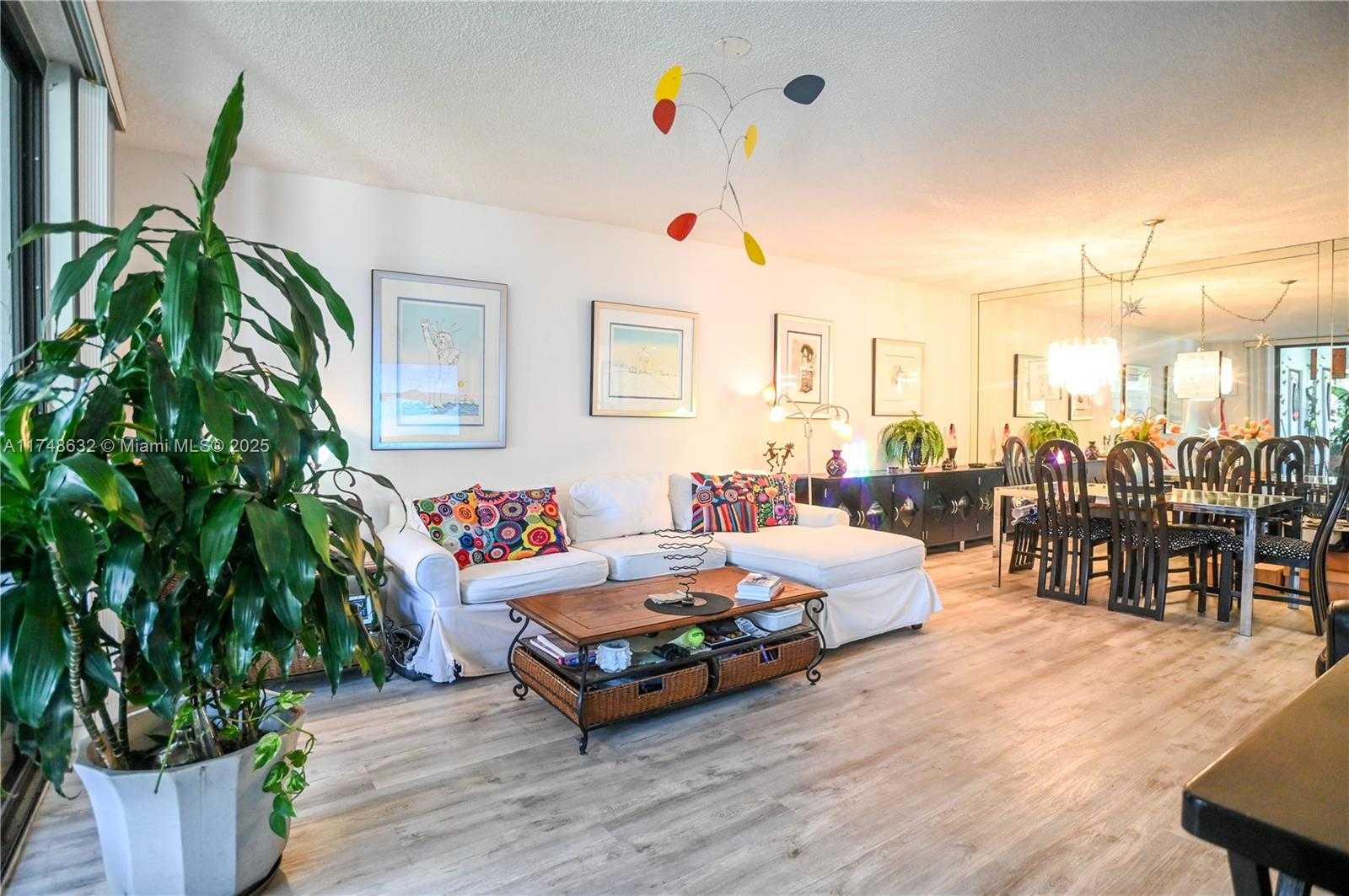 Small Image of 1490 SHERIDAN ST #12A, Hollywood Number 8