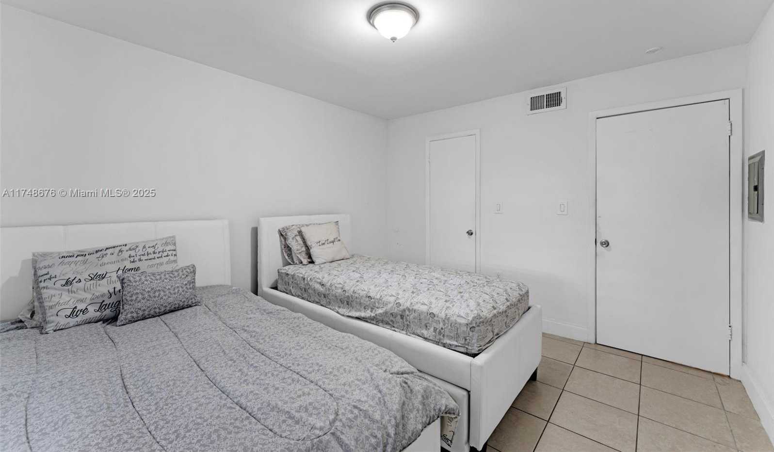Small Image of 10441 SOUTH WEST 156 CT #4210, Miami Number 11