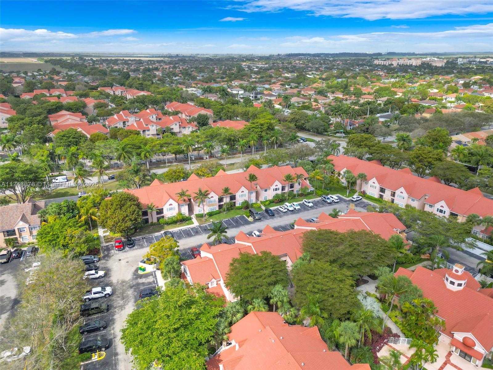 Small Image of 10441 SOUTH WEST 156 CT #4210, Miami Number 21