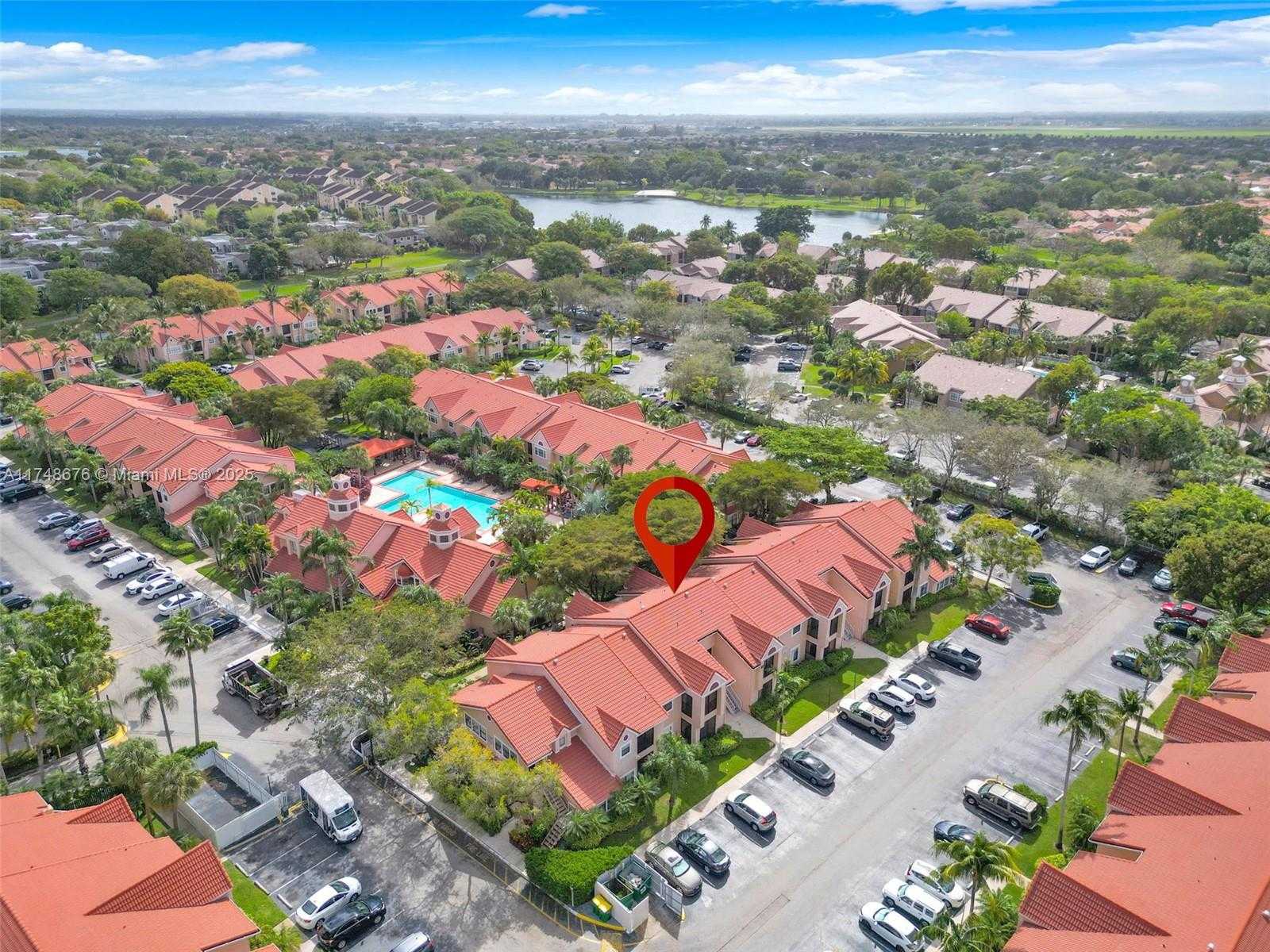 Small Image of 10441 SOUTH WEST 156 CT #4210, Miami Number 24