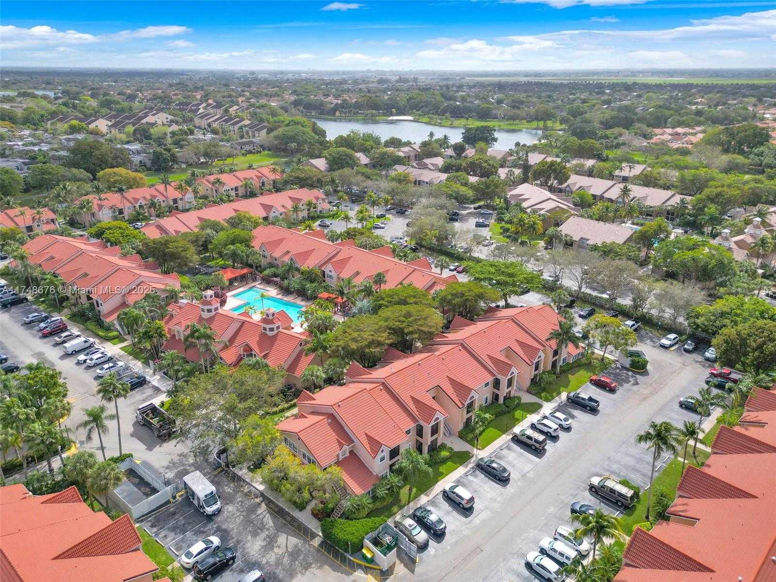 Small Image of 10441 SOUTH WEST 156 CT #4210, Miami Number 25