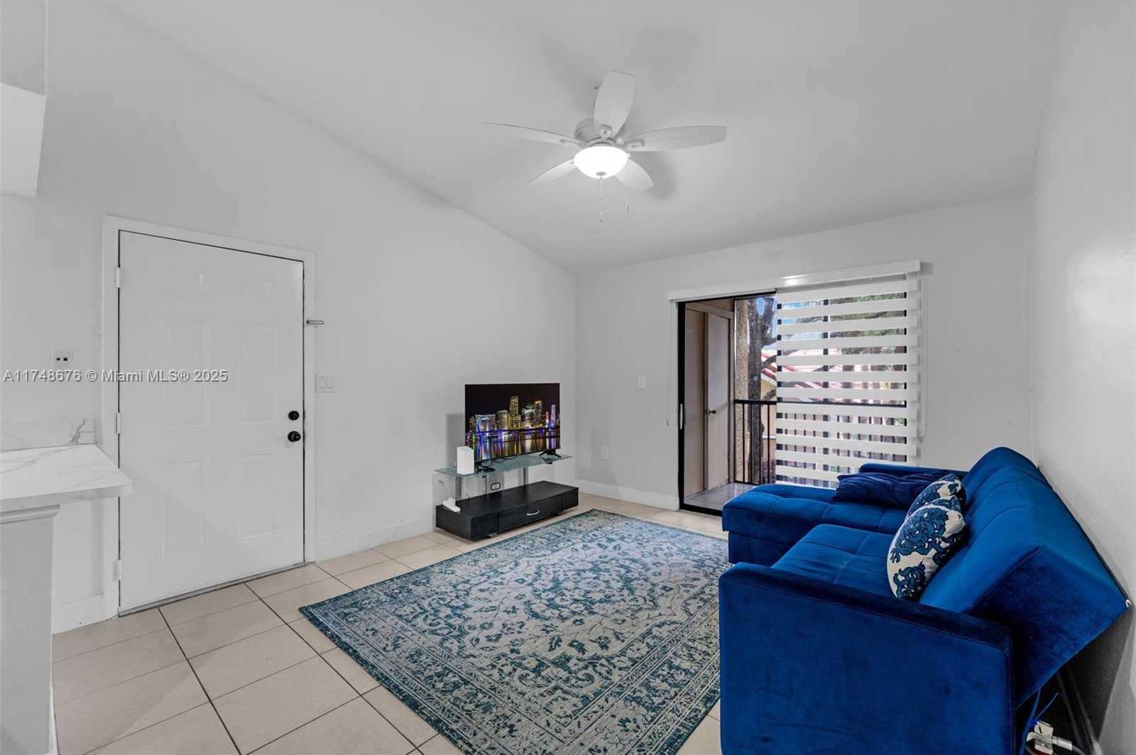 Small Image of 10441 SOUTH WEST 156 CT #4210, Miami Number 5