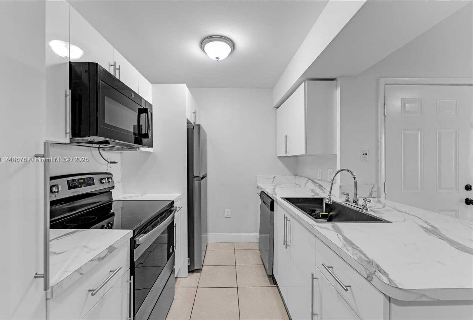 Small Image of 10441 SOUTH WEST 156 CT #4210, Miami Number 7