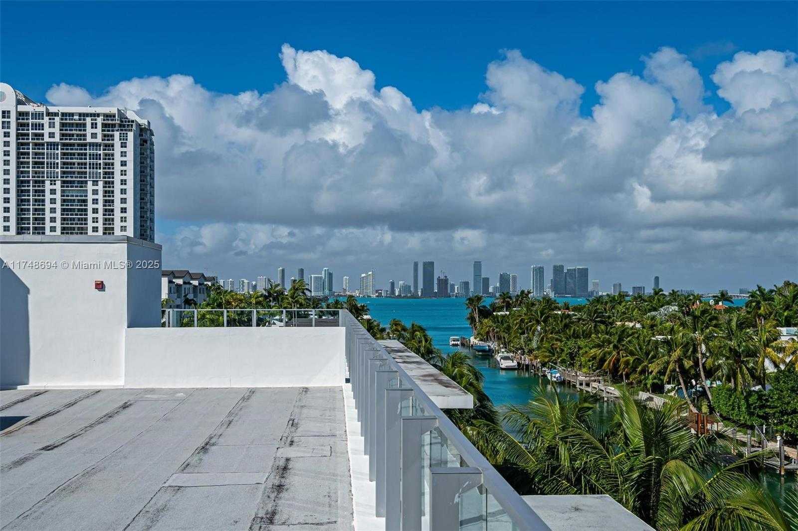 Small Image of 1201 20TH ST #PH02, Miami Beach Number 30