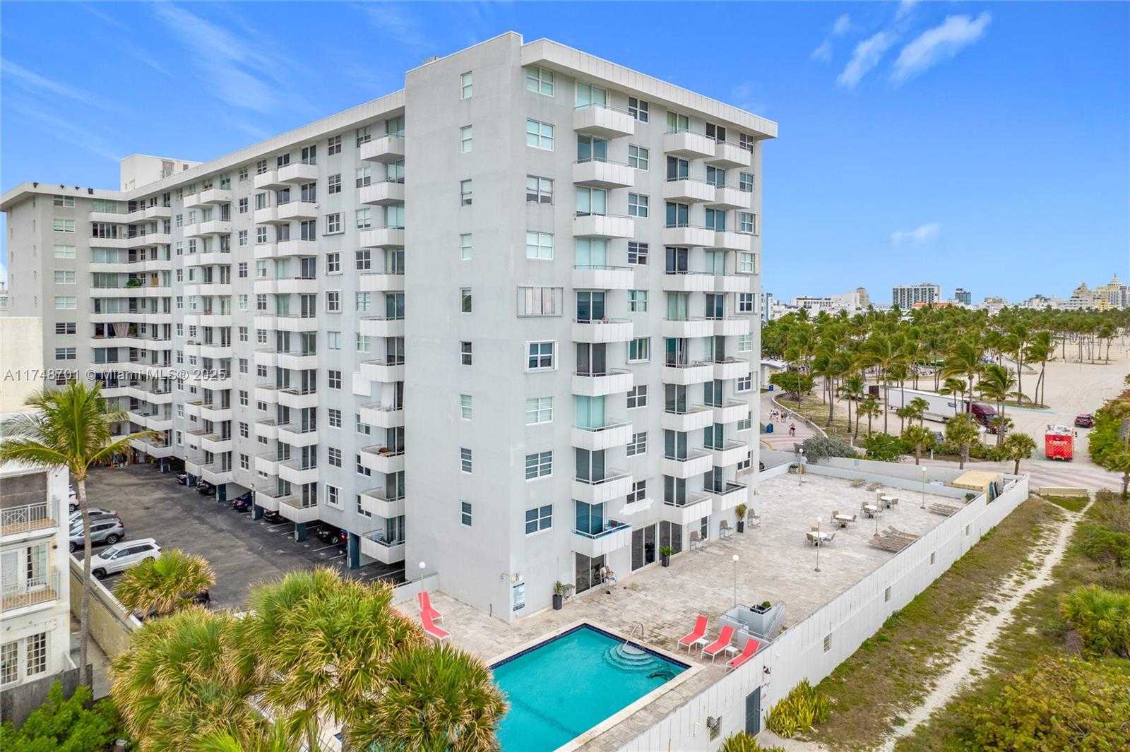 Small Image of 465 OCEAN DR #701, Miami Beach Number 30