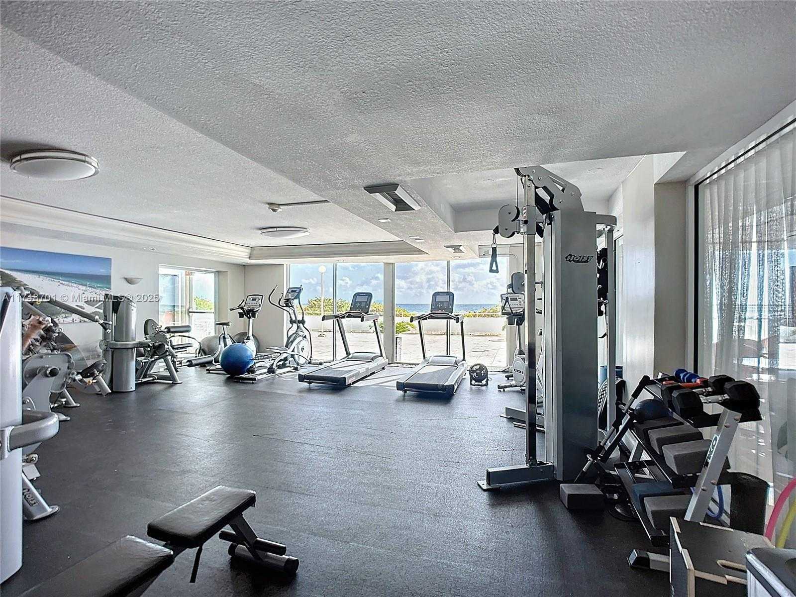 Small Image of 465 OCEAN DR #701, Miami Beach Number 32