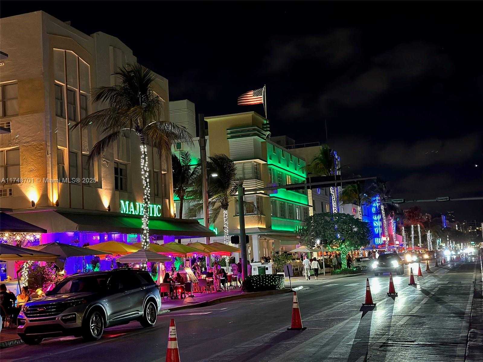 Small Image of 465 OCEAN DR #701, Miami Beach Number 44