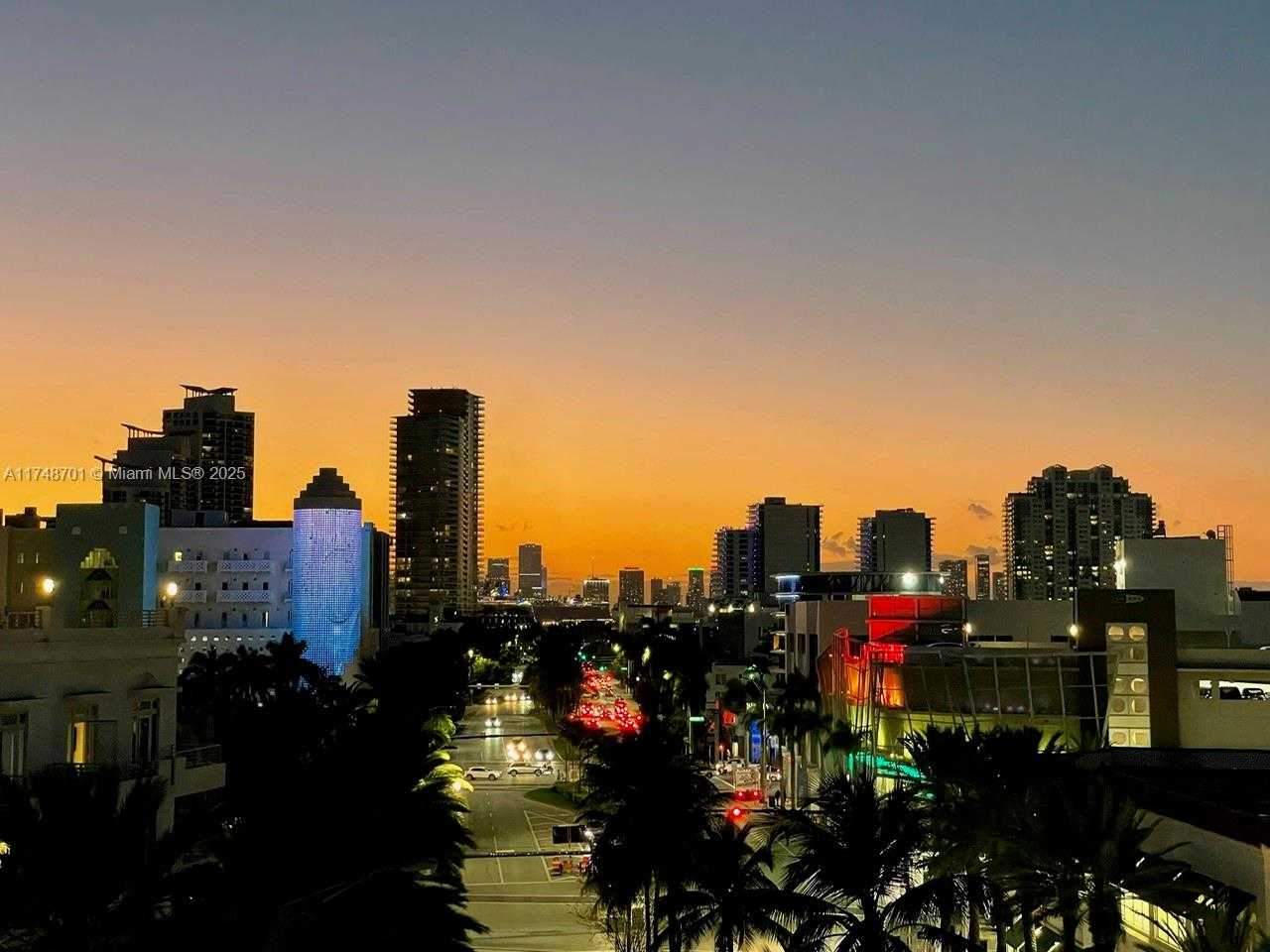 Small Image of 465 OCEAN DR #701, Miami Beach Number 45